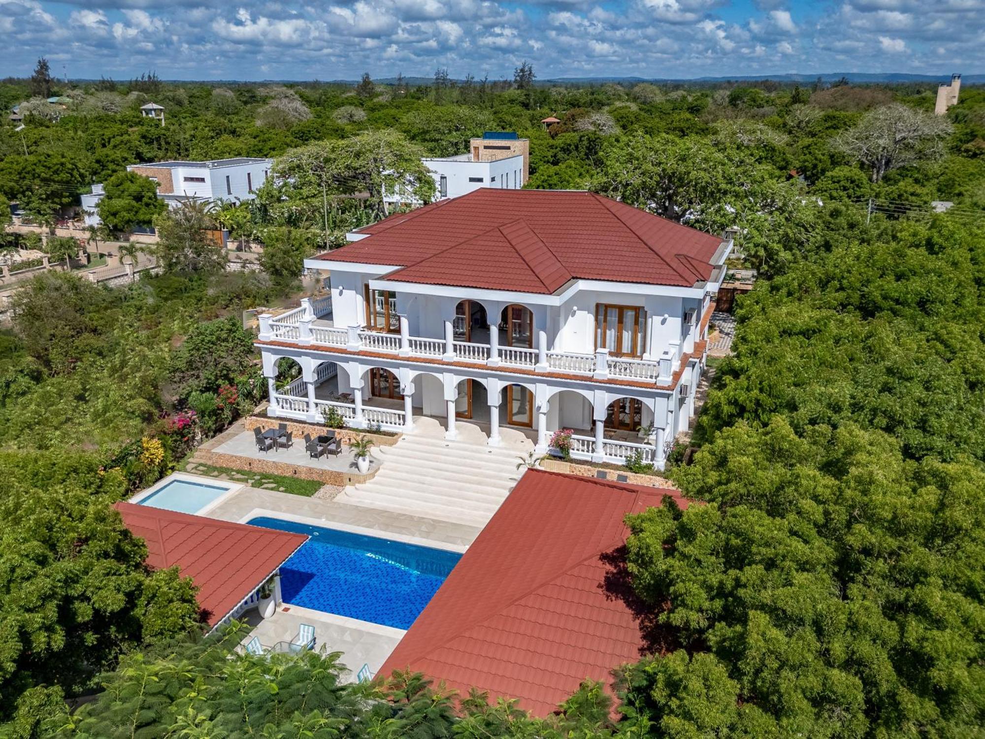 Villa Branca Diani Boutique Luxury & Personalized Service Diani Beach Exterior photo